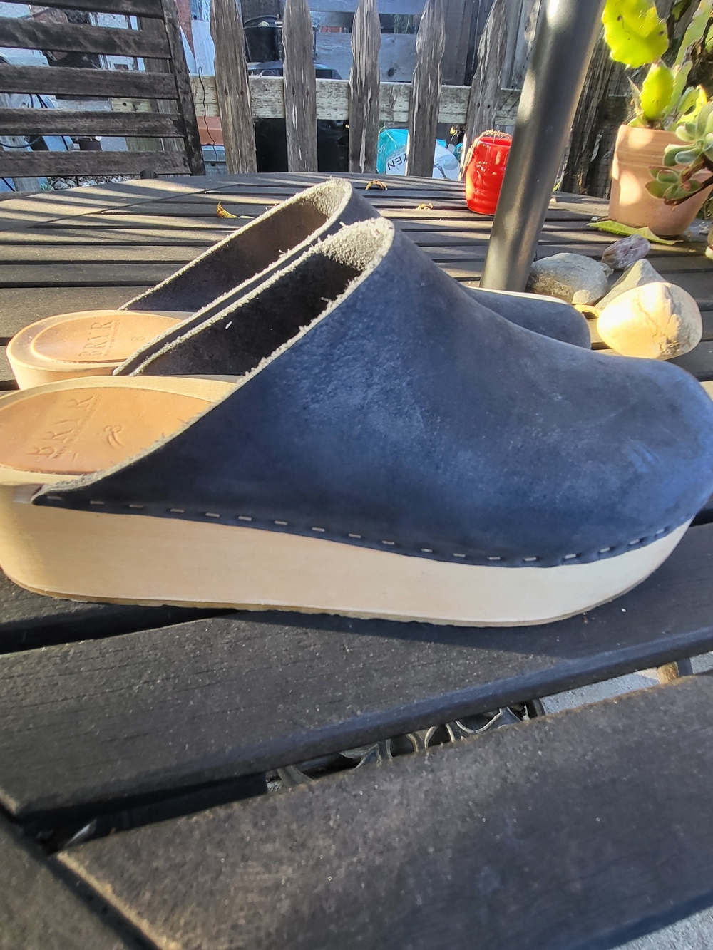 Bryr Womens The Bean Black Nubuck Clog, GUC, Size 38/8 - Picture 11 of 15